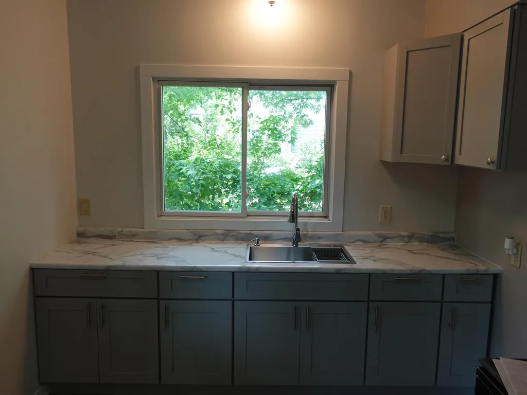 60 Baylis Street SW Grand Rapids City MI 49507