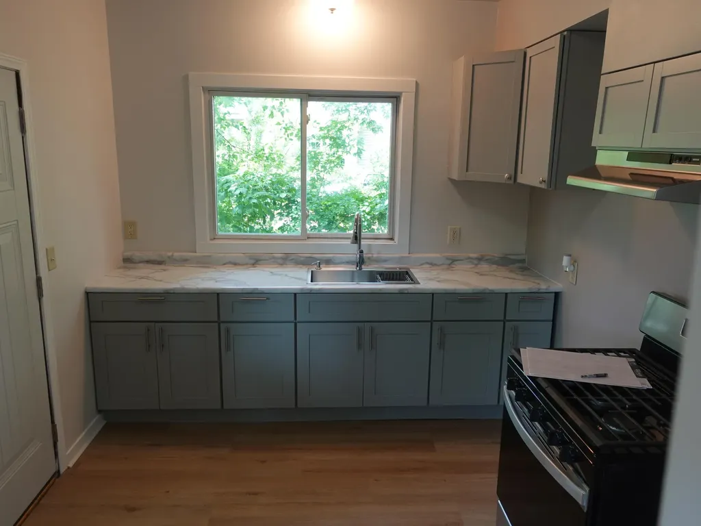 60 Baylis Street SW Grand Rapids City MI 49507