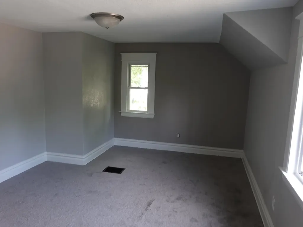 60 Baylis Street SW Grand Rapids City MI 49507