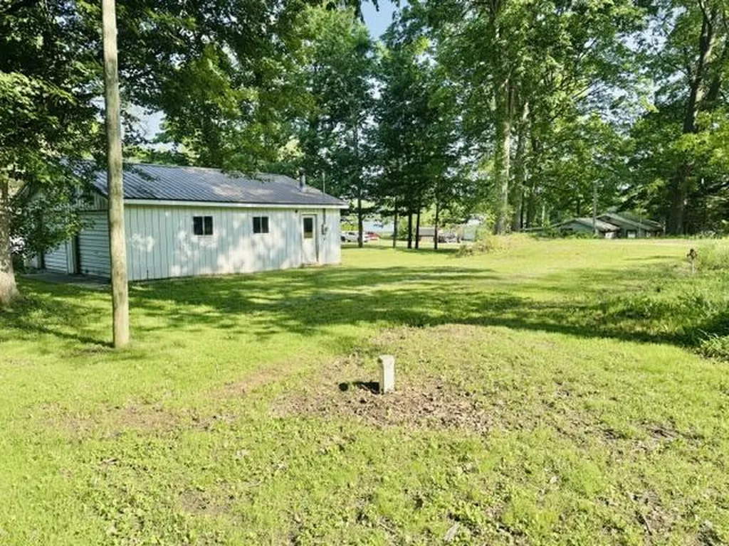 1846 W Tupper Heights Drive Unknown City MI 48849