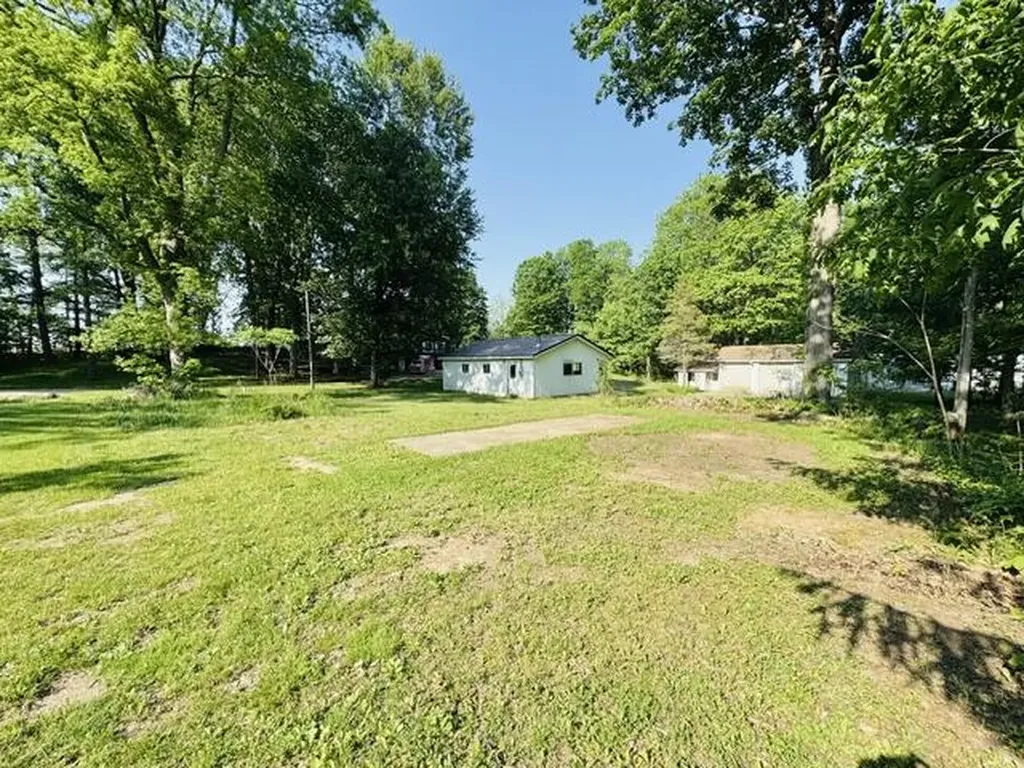 1846 W Tupper Heights Drive Unknown City MI 48849