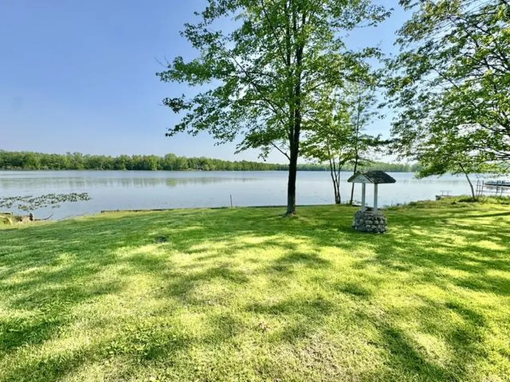 1846 W Tupper Heights Drive Unknown City MI 48849