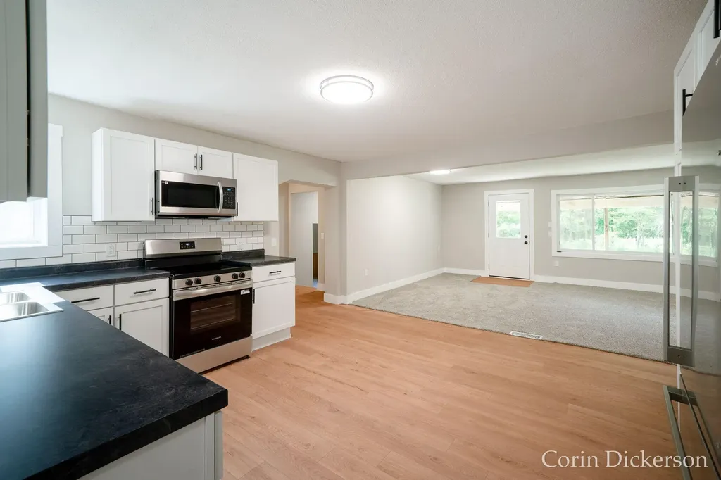 3661 110th Avenue Cheshire Township MI 49010
