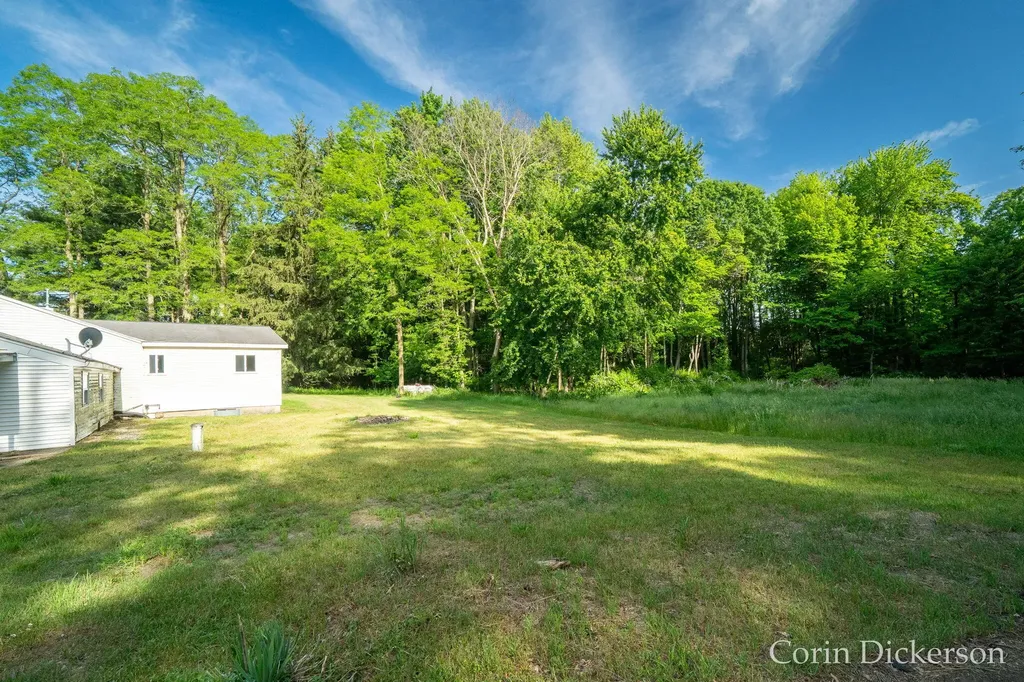 3661 110th Avenue Cheshire Township MI 49010