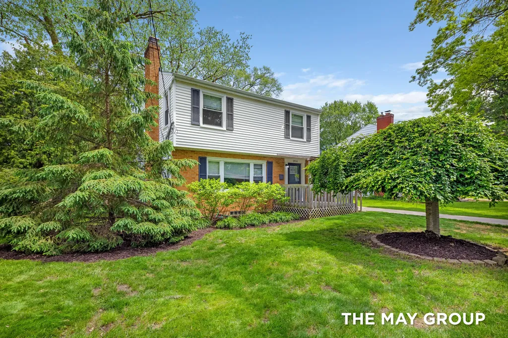 1914 Woodward Avenue SE Grand Rapids City MI 49506