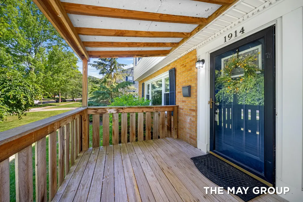1914 Woodward Avenue SE Grand Rapids City MI 49506