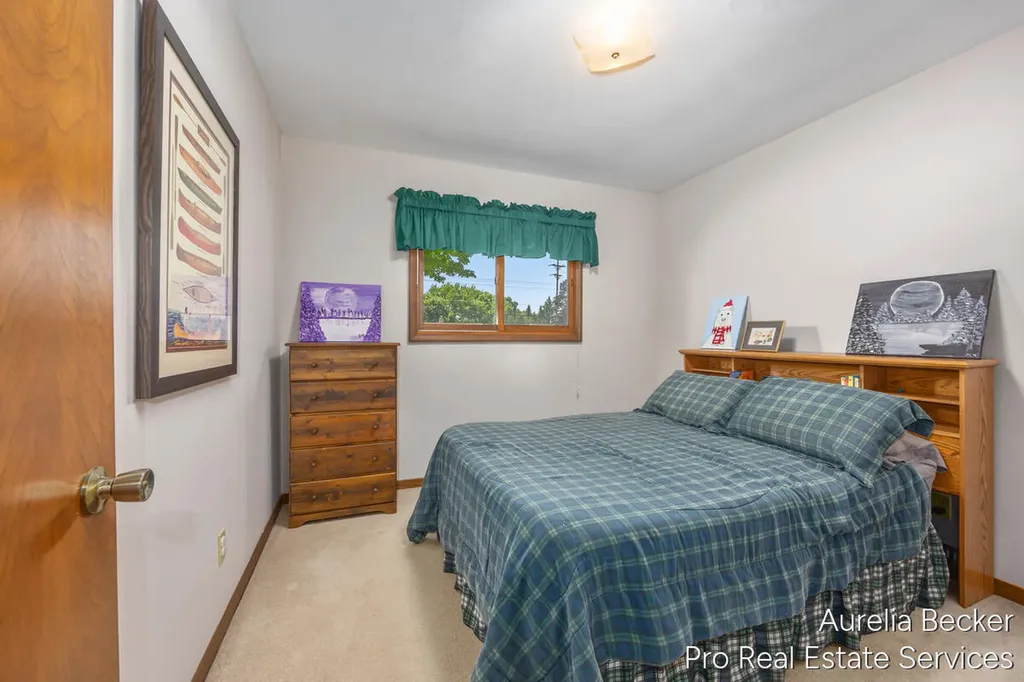 3414 Perry Avenue SW Wyoming City MI 49519