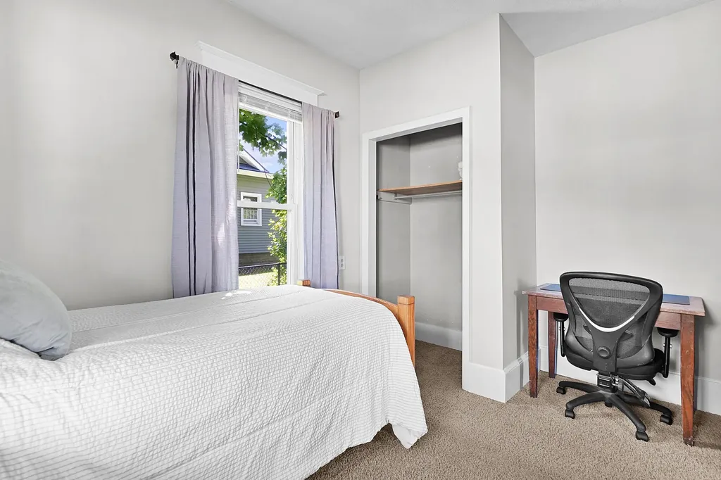 604 Hubbard Street NE Grand Rapids City MI 49525