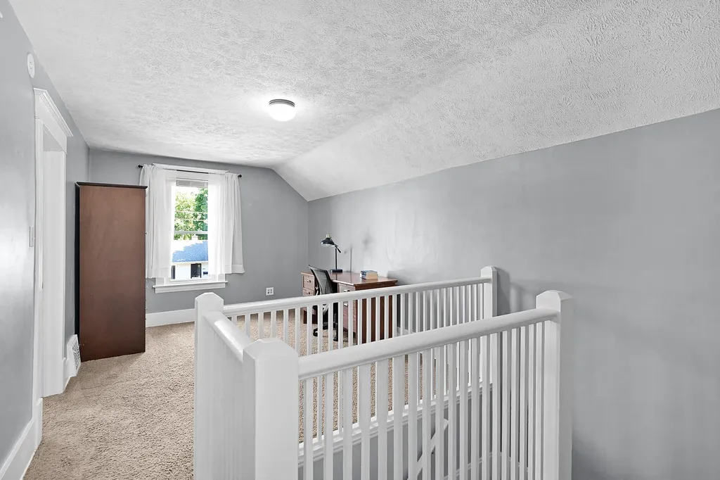 604 Hubbard Street NE Grand Rapids City MI 49525