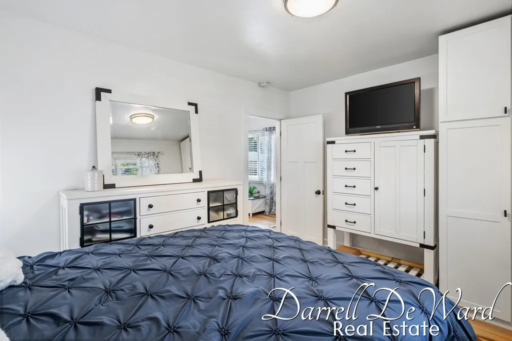 916 Lincoln Avenue NW Grand Rapids City MI 49504