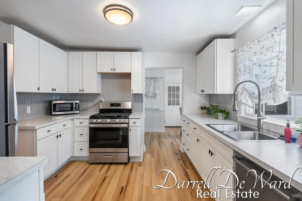 916 Lincoln Avenue NW Grand Rapids City MI 49504