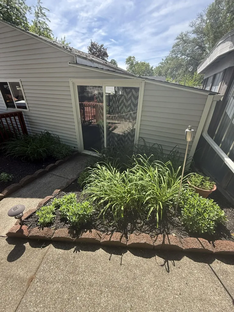 4291 Mill Street SW Grandville City MI 49418