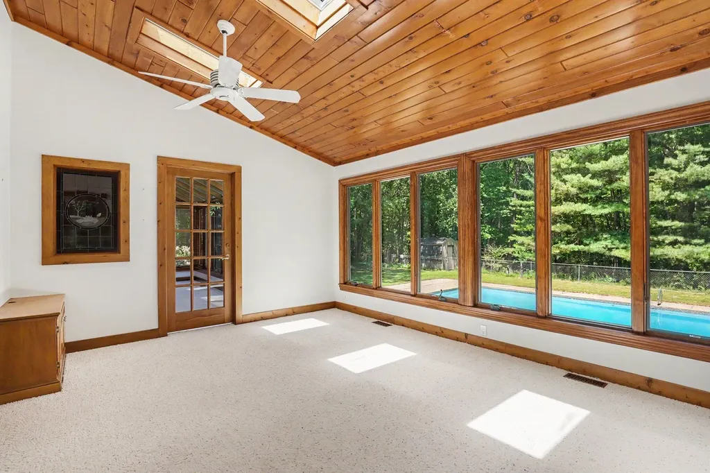 385 Greentree Lane NE Ada Township MI 49301