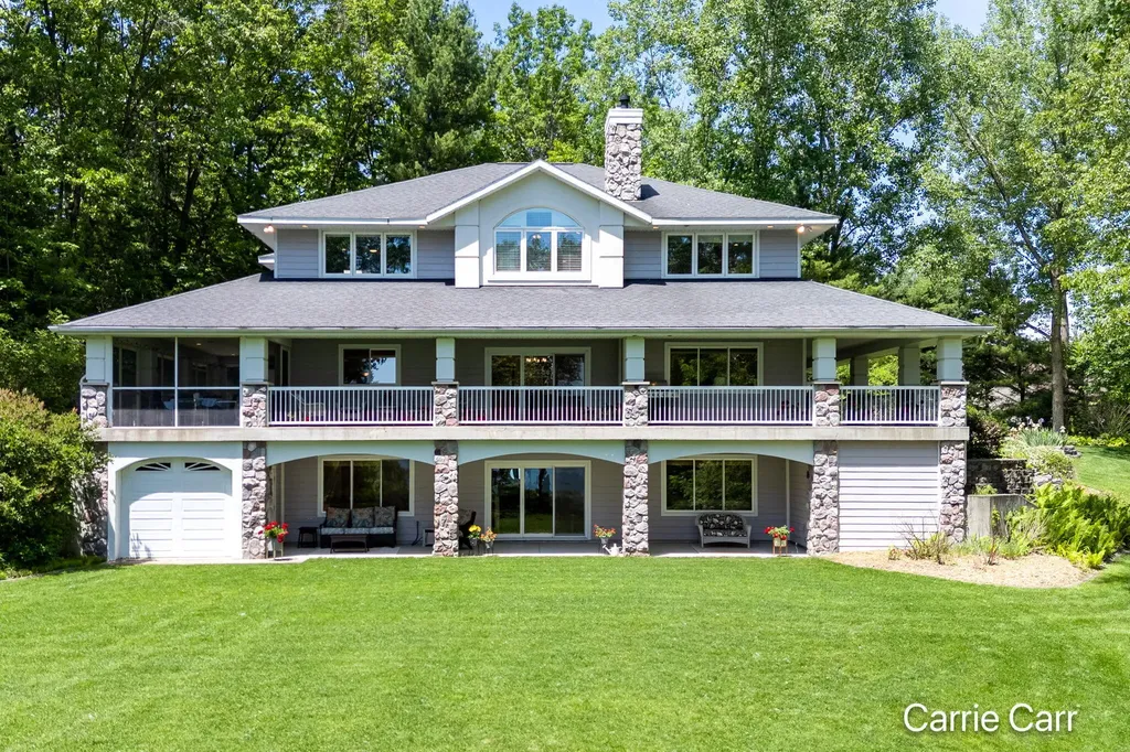 8170 Freska Lake Drive NE Plainfield Charter Township MI 49321