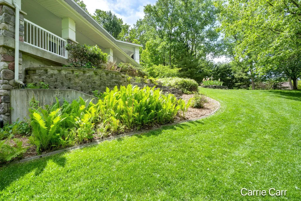 8170 Freska Lake Drive NE Plainfield Charter Township MI 49321