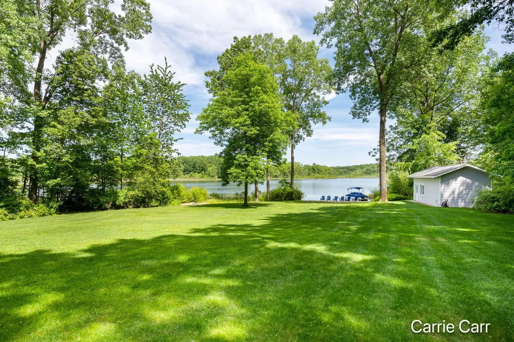 8170 Freska Lake Drive NE Plainfield Charter Township MI 49321