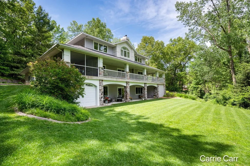 8170 Freska Lake Drive NE Plainfield Charter Township MI 49321
