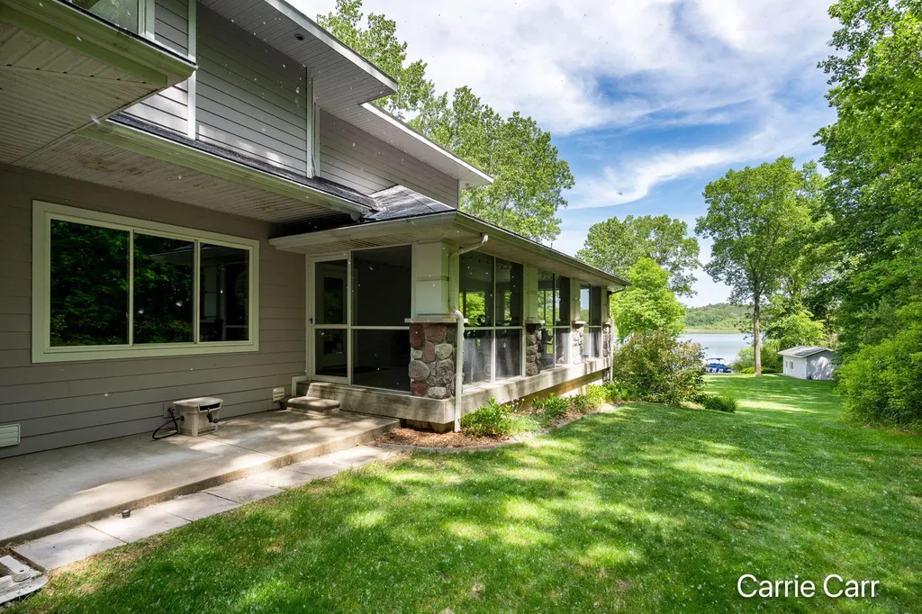 8170 Freska Lake Drive NE Plainfield Charter Township MI 49321