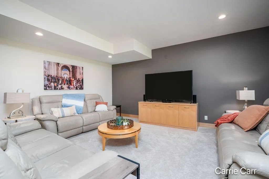 8170 Freska Lake Drive NE Plainfield Charter Township MI 49321