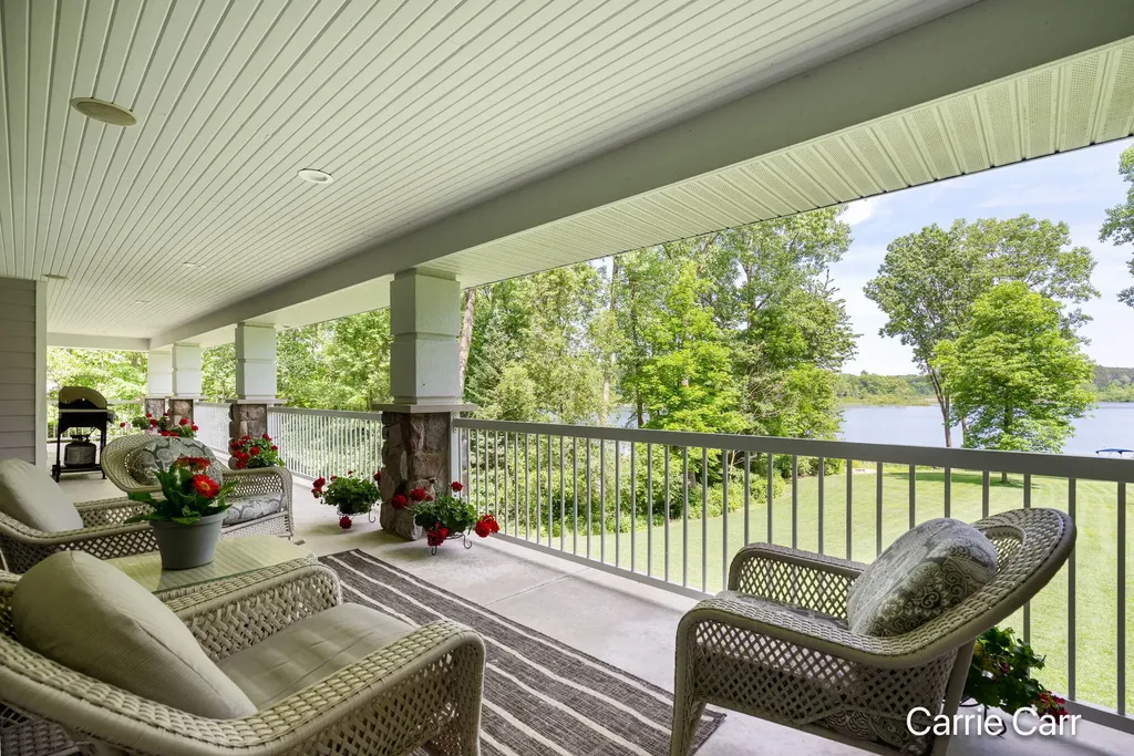 8170 Freska Lake Drive NE Plainfield Charter Township MI 49321