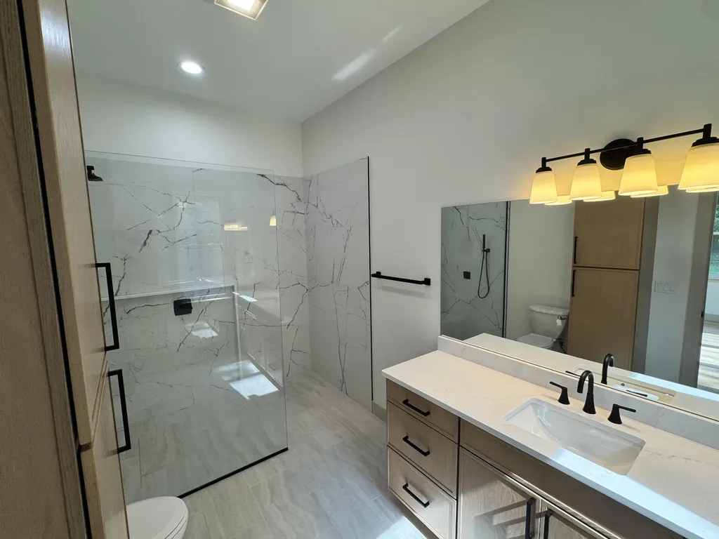 1810 Leonard Street NW Tallmadge Charter Township MI 49534