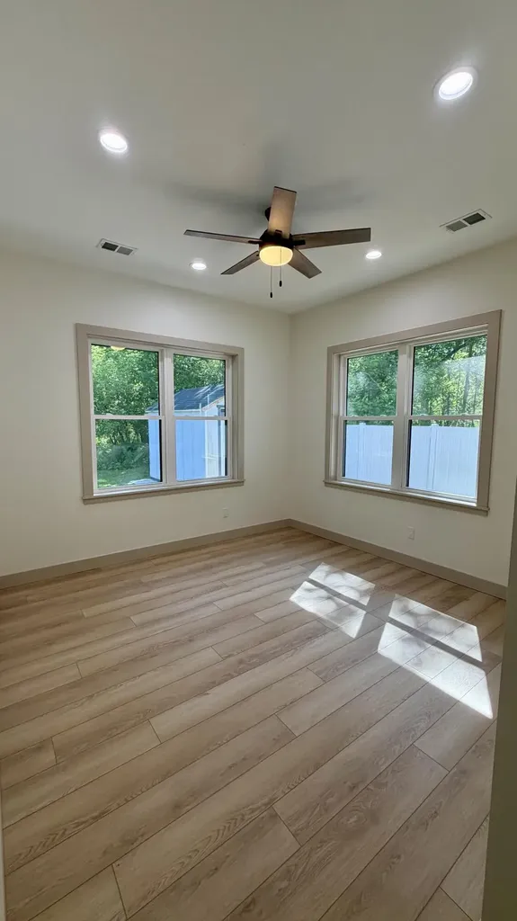 1810 Leonard Street NW Tallmadge Charter Township MI 49534
