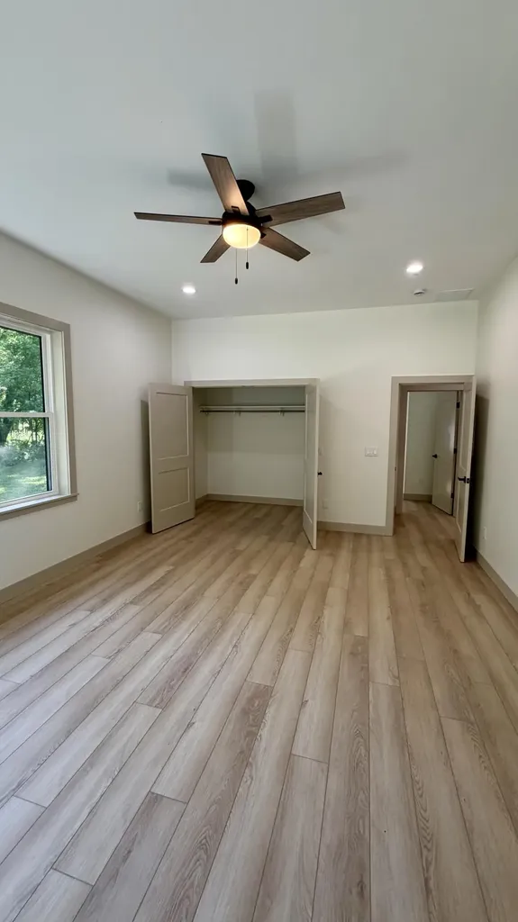 1810 Leonard Street NW Tallmadge Charter Township MI 49534