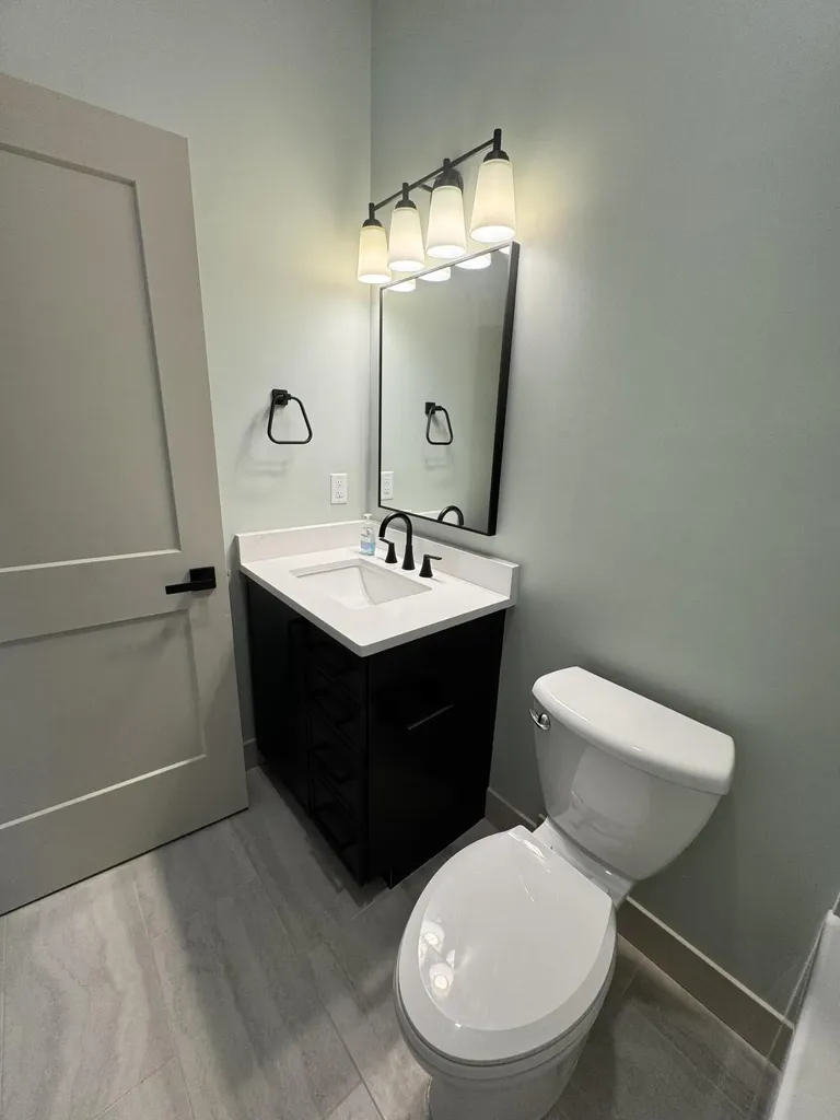 1810 Leonard Street NW Tallmadge Charter Township MI 49534