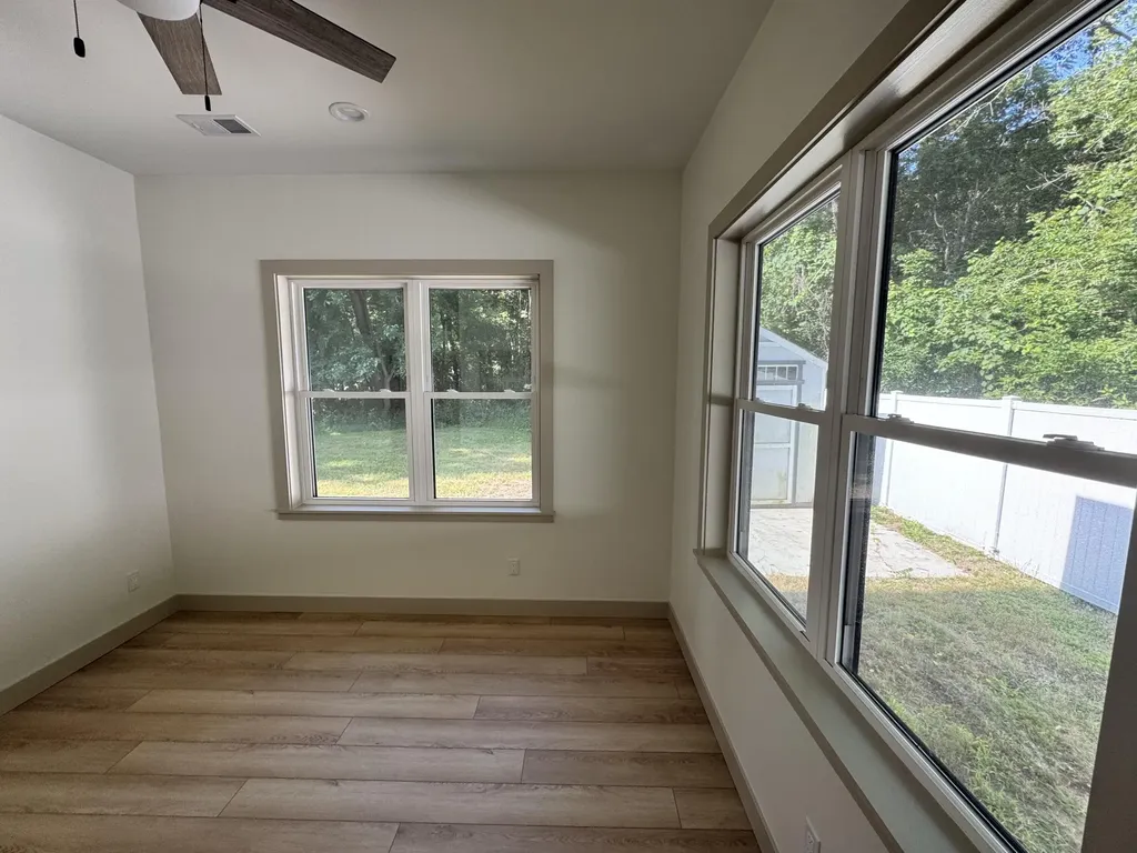 1810 Leonard Street NW Tallmadge Charter Township MI 49534