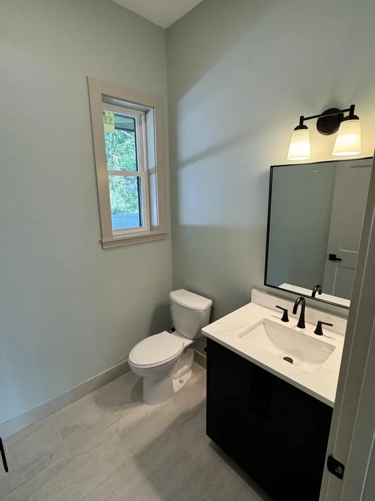 1810 Leonard Street NW Tallmadge Charter Township MI 49534