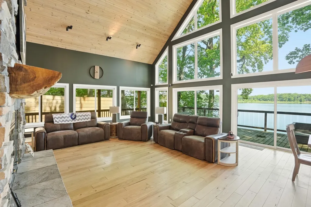 17812 Arnwine Drive Calvin Township MI 49095