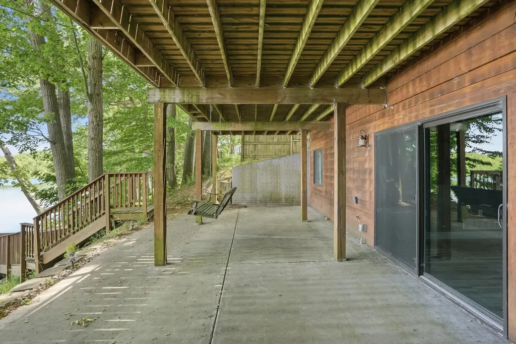 17812 Arnwine Drive Calvin Township MI 49095