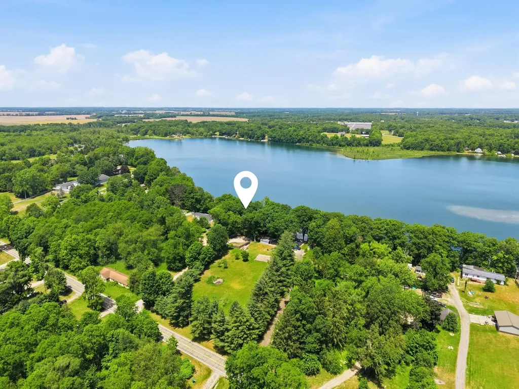 17812 Arnwine Drive Calvin Township MI 49095