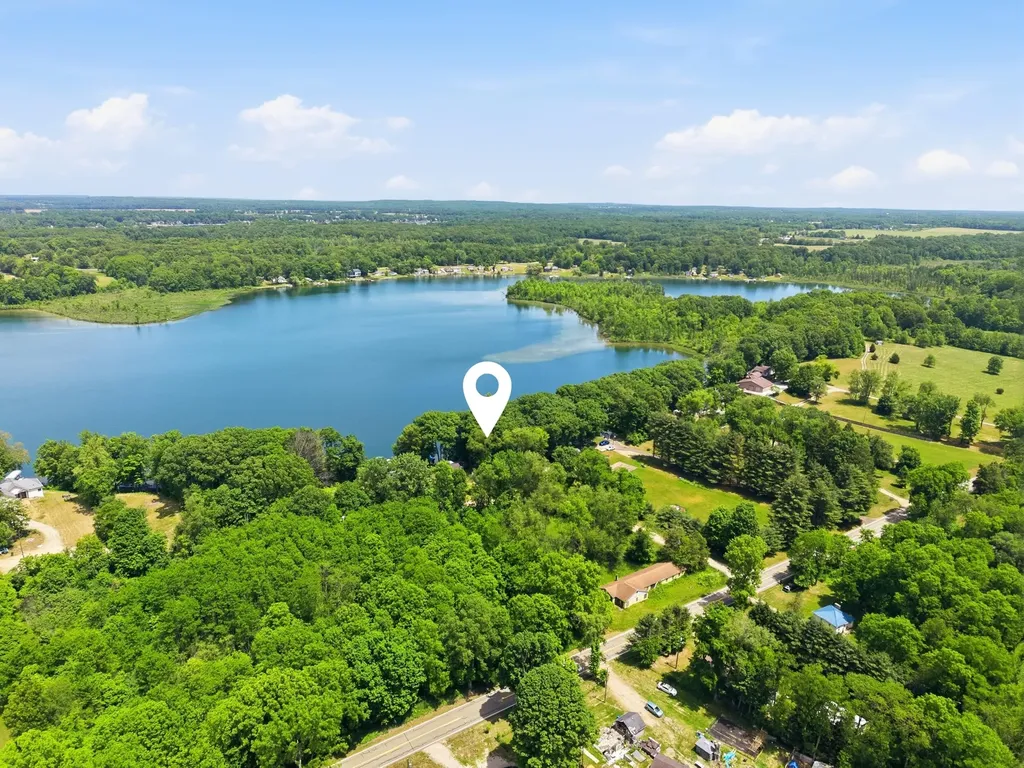 17812 Arnwine Drive Calvin Township MI 49095