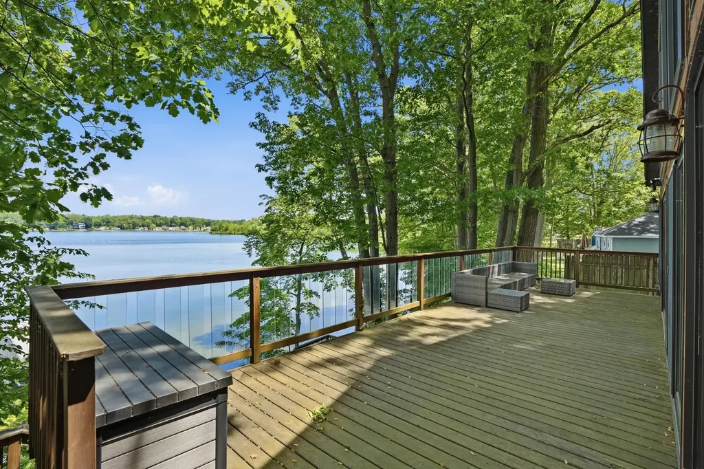 17812 Arnwine Drive Calvin Township MI 49095