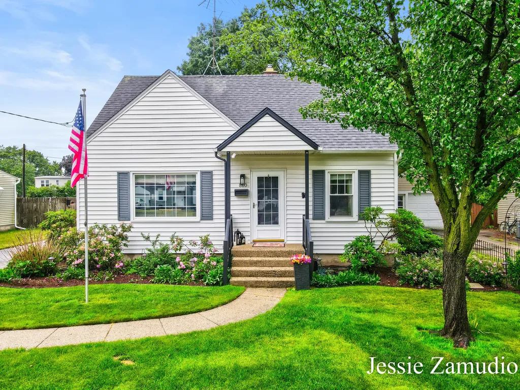 860 40th Street SW Wyoming City MI 49509
