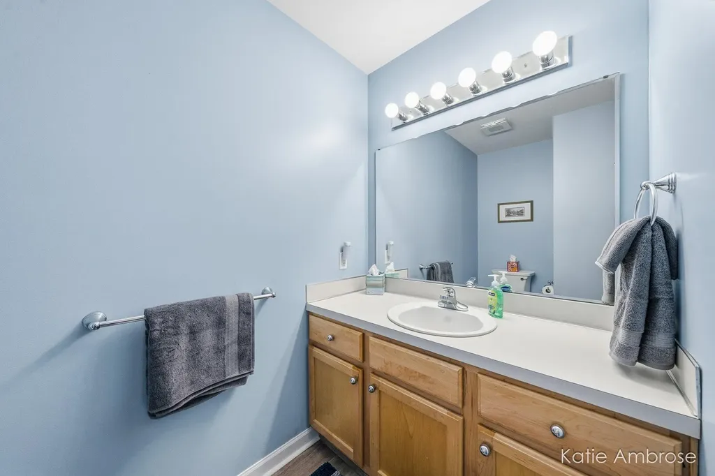 1683 Pinehill Drive Rutland Charter Township MI 49058