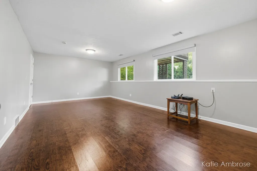 1683 Pinehill Drive Rutland Charter Township MI 49058