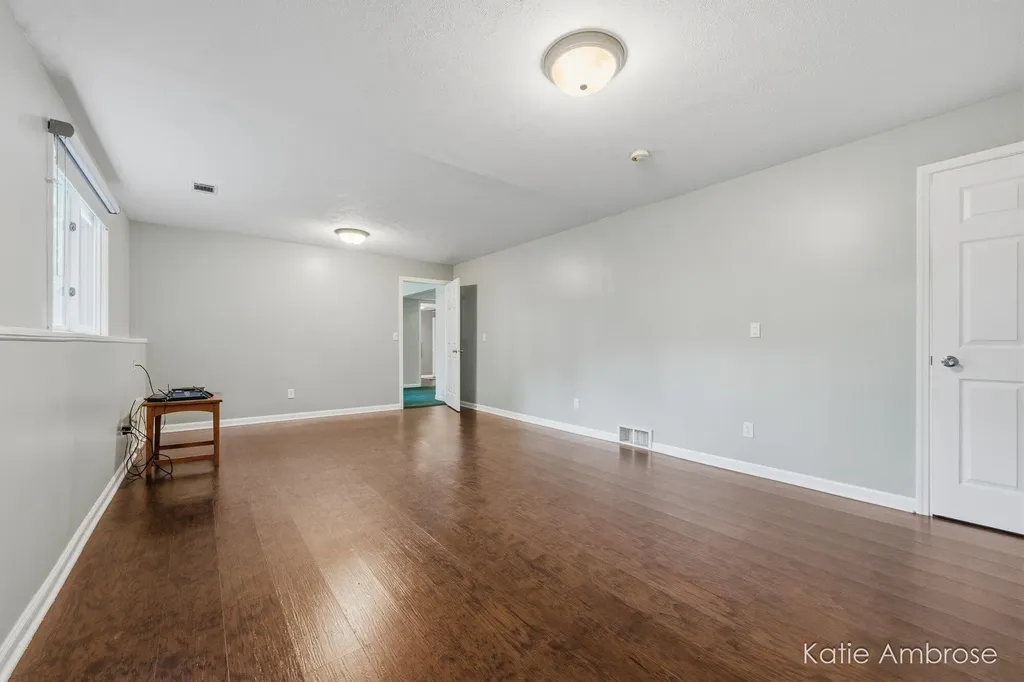 1683 Pinehill Drive Rutland Charter Township MI 49058