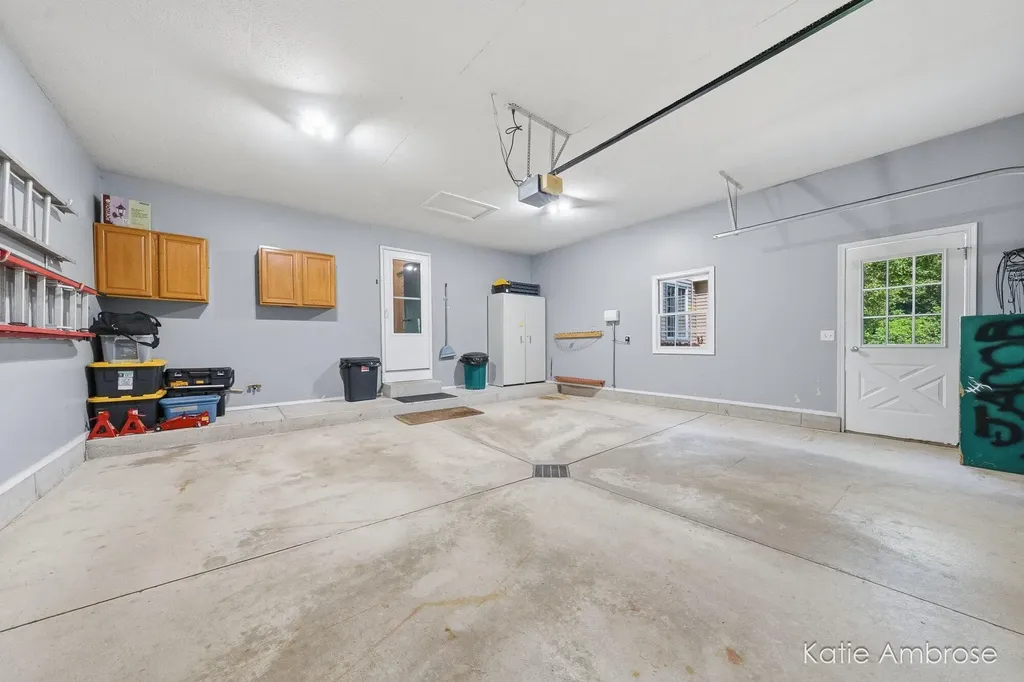 1683 Pinehill Drive Rutland Charter Township MI 49058