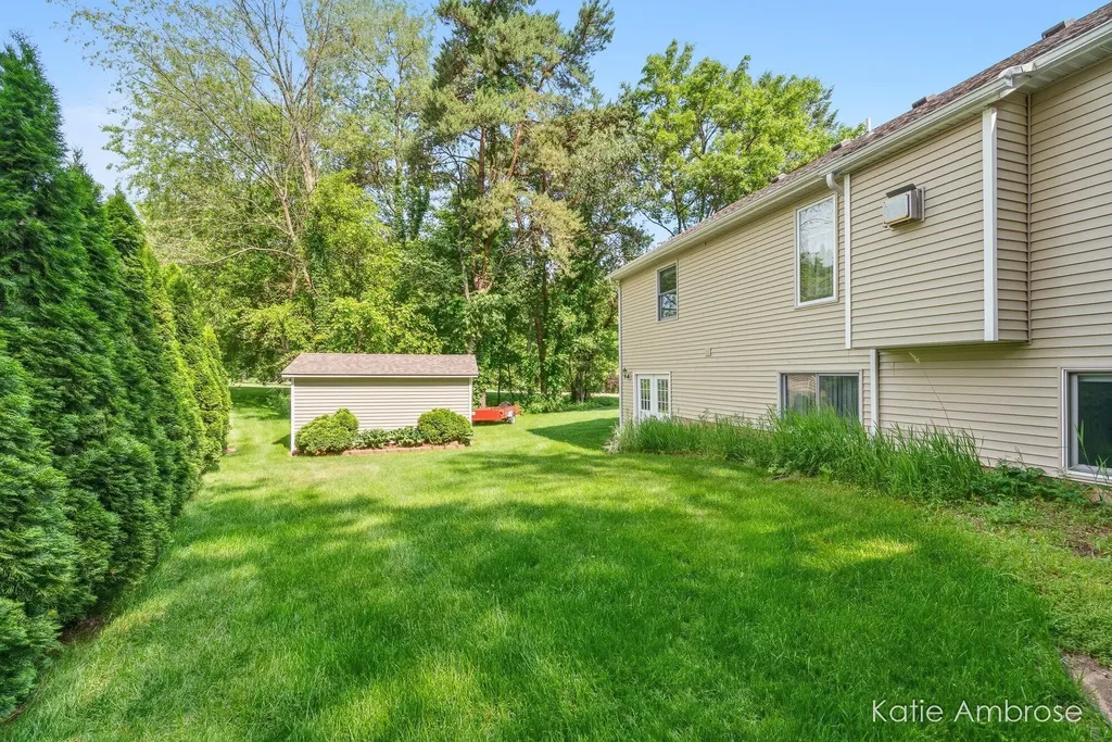 1683 Pinehill Drive Rutland Charter Township MI 49058