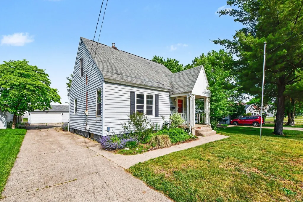 2909 Union Avenue SE Wyoming City MI 49548