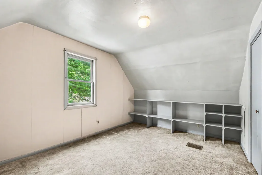 2909 Union Avenue SE Wyoming City MI 49548