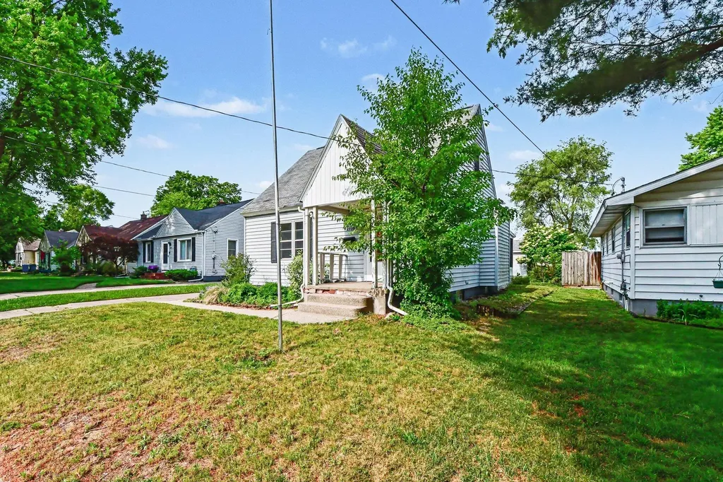 2909 Union Avenue SE Wyoming City MI 49548