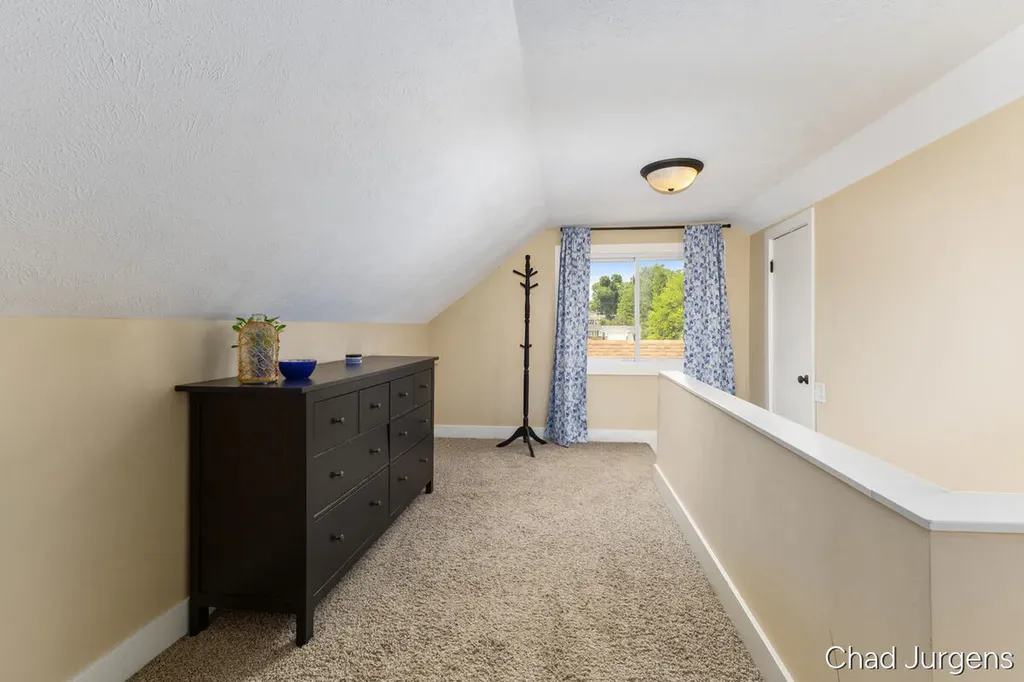 854 Covell Avenue NW Grand Rapids City MI 49504