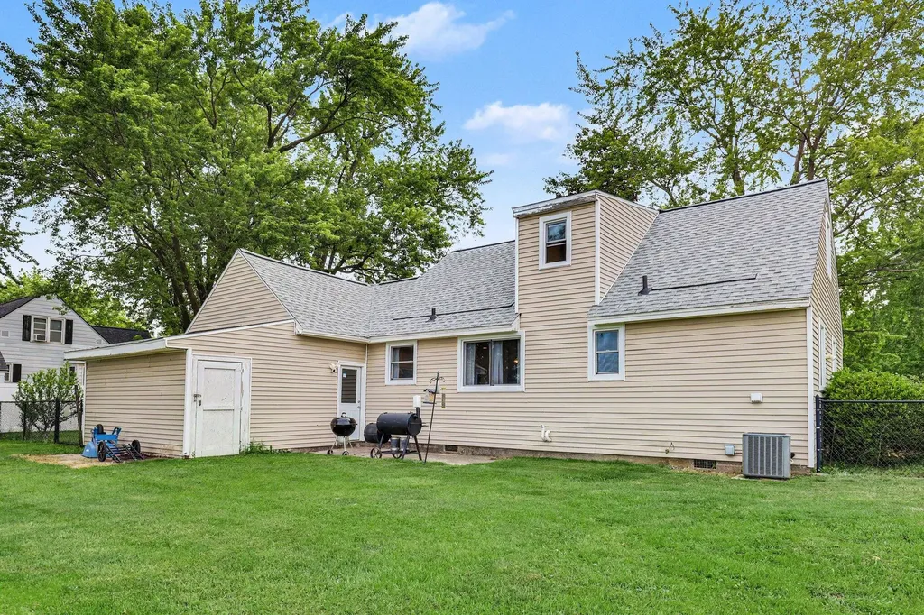 3835 96th Avenue Holland Charter Township MI 49464