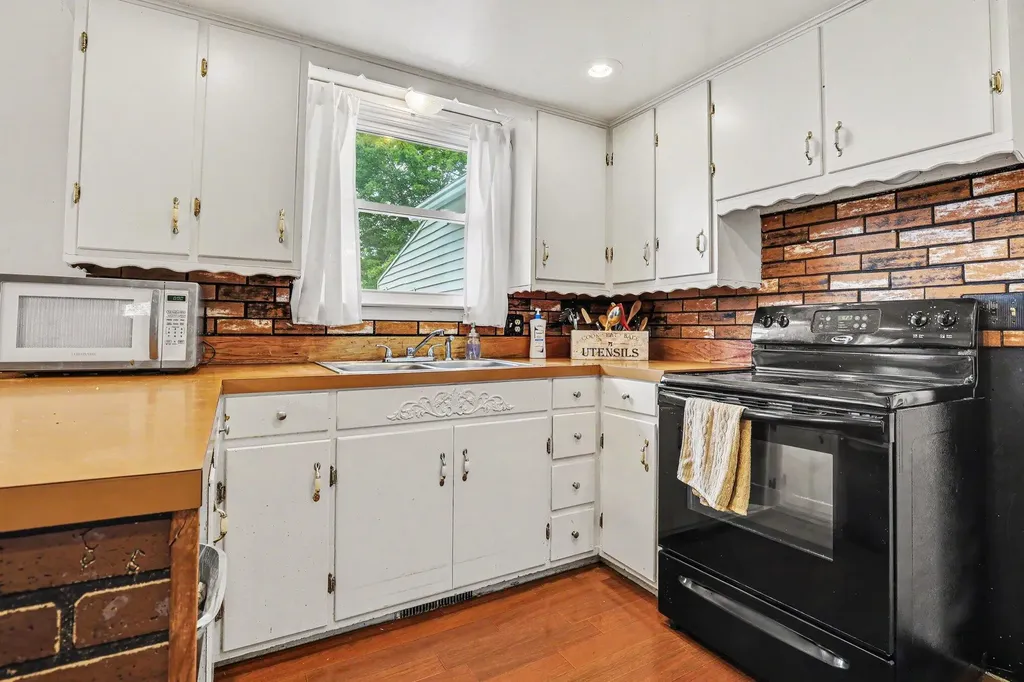 3835 96th Avenue Holland Charter Township MI 49464