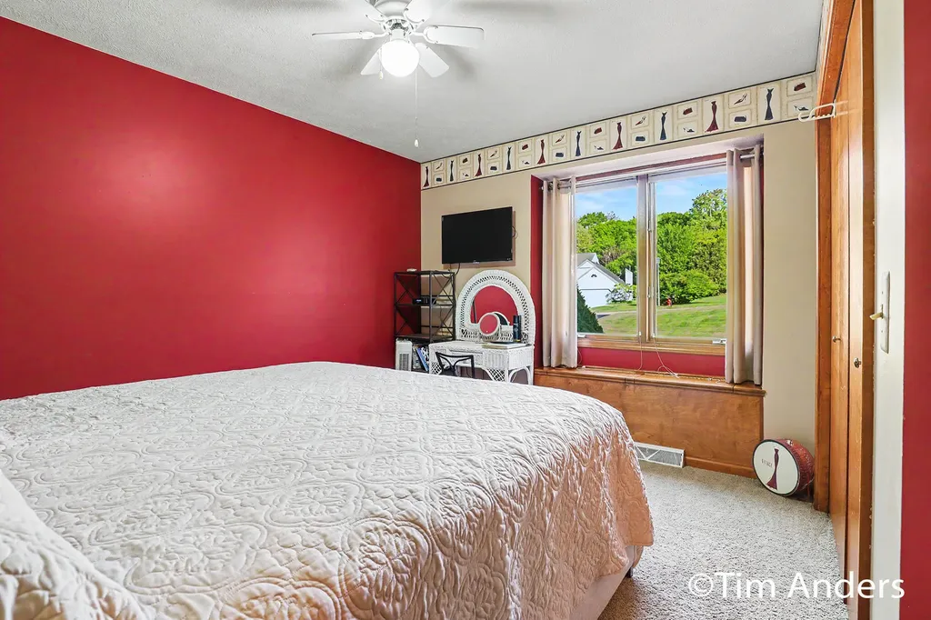 6090 Arroyo Vista Drive NE Cannon Township MI 49341