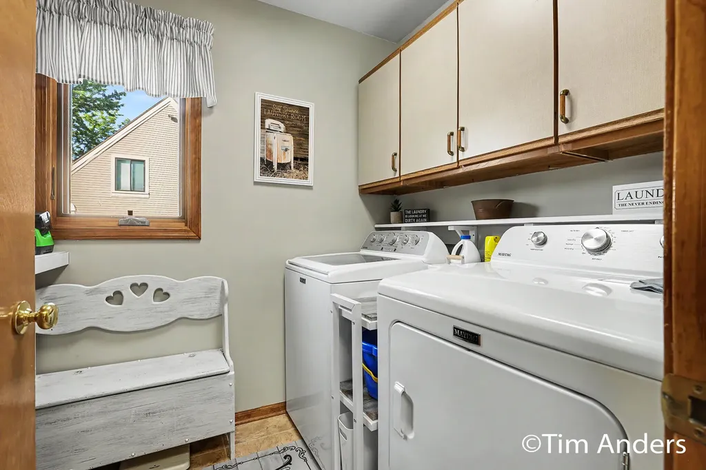 6090 Arroyo Vista Drive NE Cannon Township MI 49341