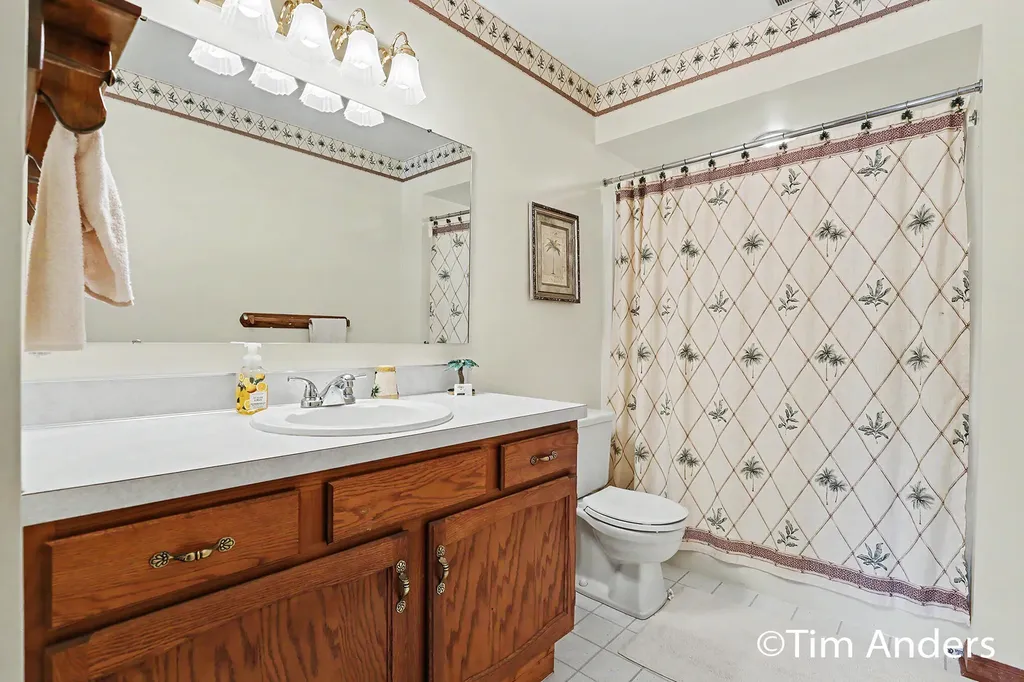 6090 Arroyo Vista Drive NE Cannon Township MI 49341